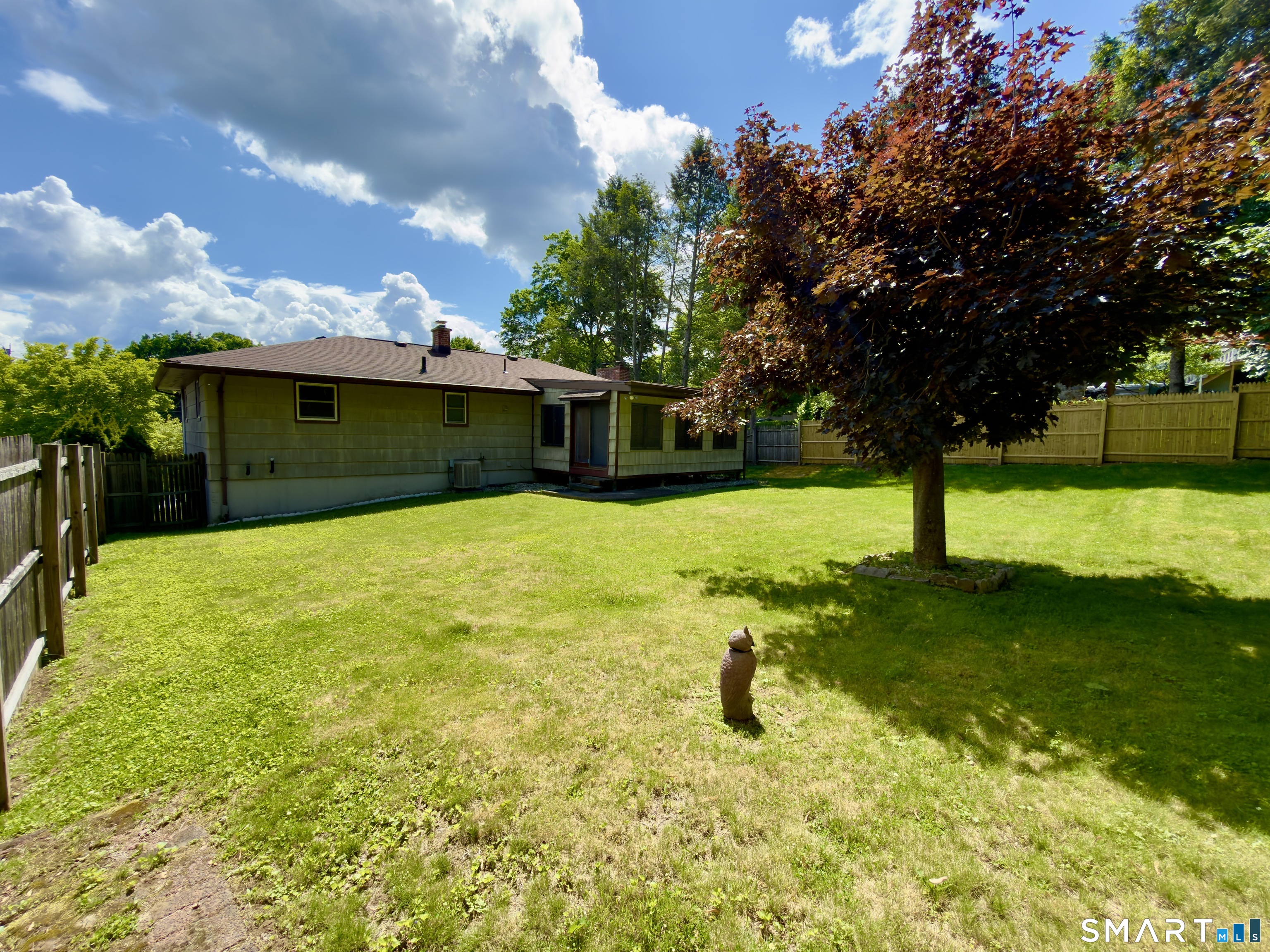 25 Greenfield Avenue Waterbury, CT 06708 - Photo 35 of 37