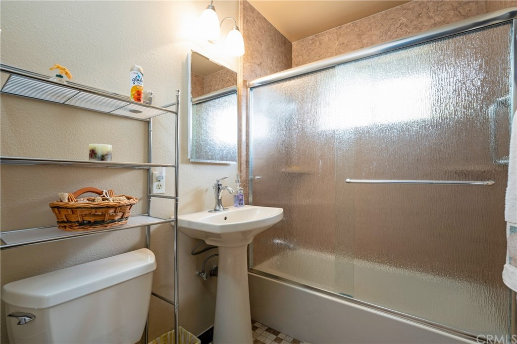 1309 Ridge Road Vista, CA 92081 - Photo 21 of 38