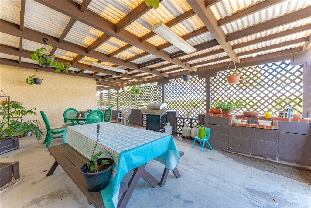 1309 Ridge Road Vista, CA 92081 - Photo 23 of 38