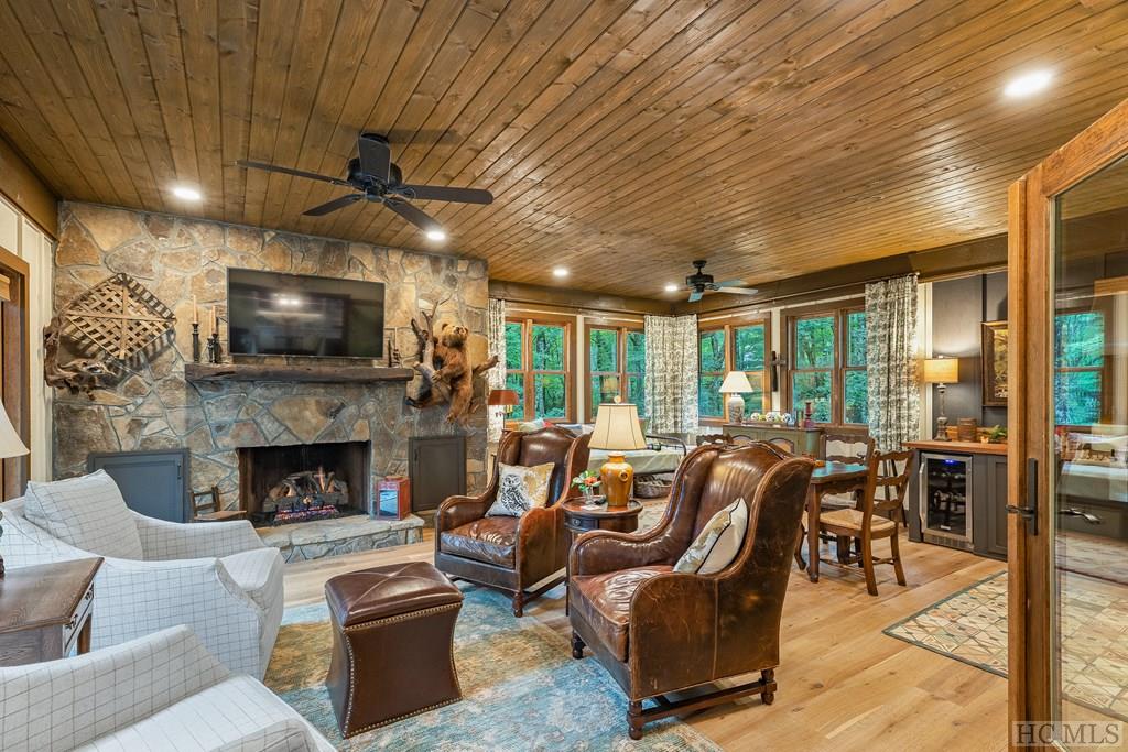 53 Ridge Lane Highlands, NC 28741 - Photo 20 of 48 Gallery Image 20