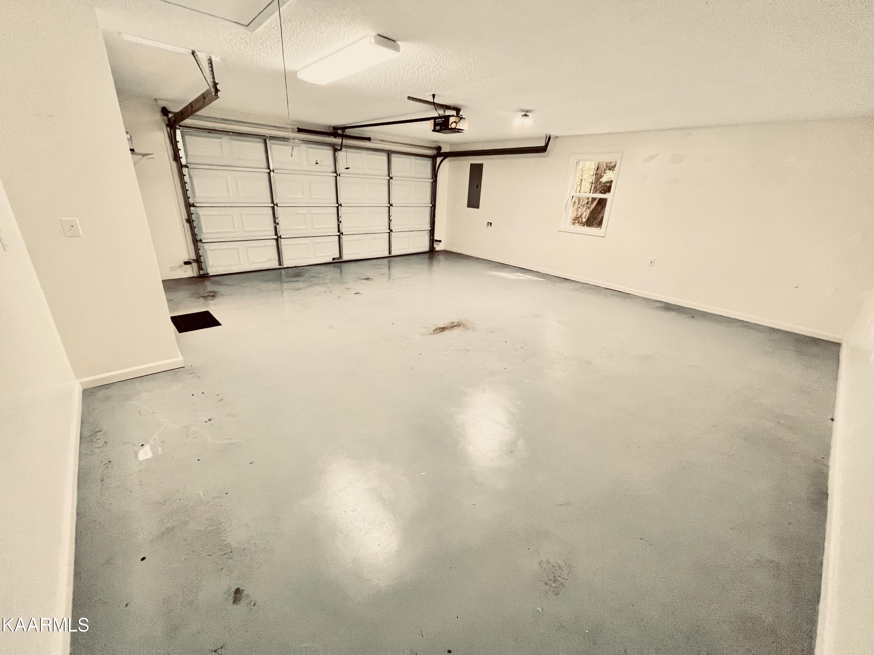 519 Yonside Drive Sparta, TN 38583 - Photo 24 of 27 1CAD9103-C884-4734-9165-EFCC2D82CEFB_1_2
