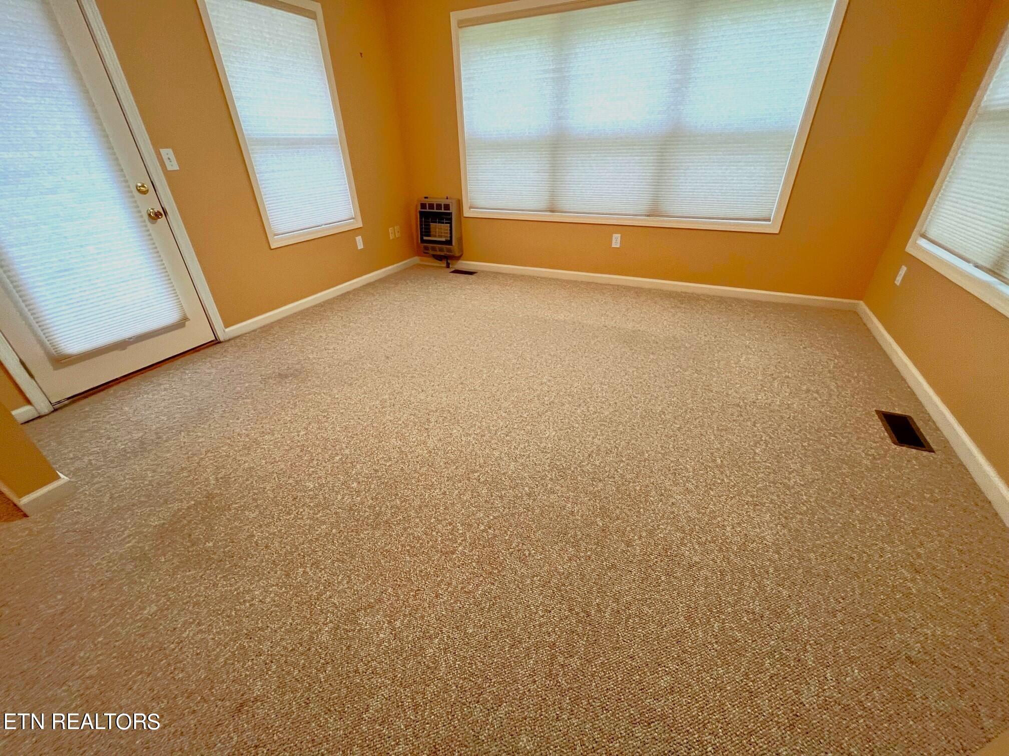 519 Yonside Drive Sparta, TN 38583 - Photo 6 of 27 Den 1E