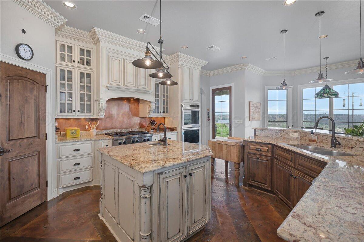 103 Ranch Parkway Canyon, TX 79015 - Photo 17 of 104 17-Kitchen 8