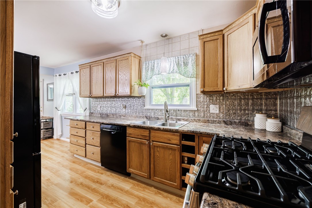 2108 Spencerport Road Gates, NY 14606 - Photo 12 of 35