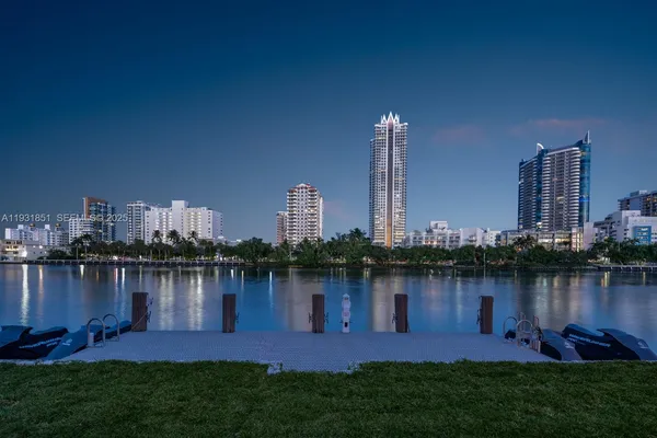 $25,500,000 | 6411 Allison Road, Miami Beach, FL 33141