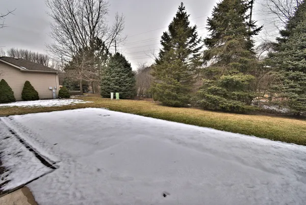 $289,900 | 1390 Mackinaw Place, Schererville, IN 46375