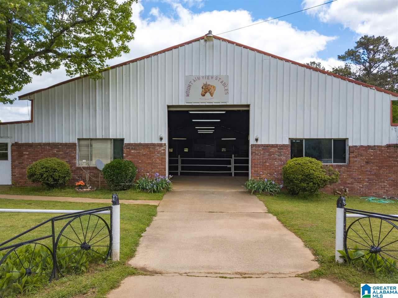 7023 Self Road Pinson, AL 35126 - Photo 3 of 36