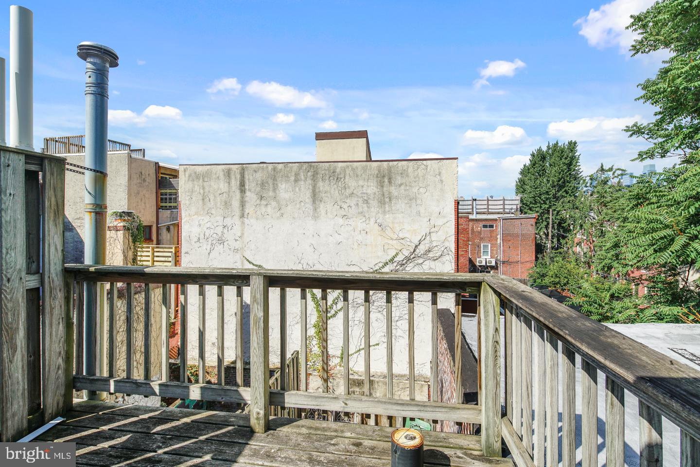 620 South 3rd Street, Unit 3 Philadelphia, PA 19147 - Photo 9 of 11 a view of a balcony with wooden floor and fence
