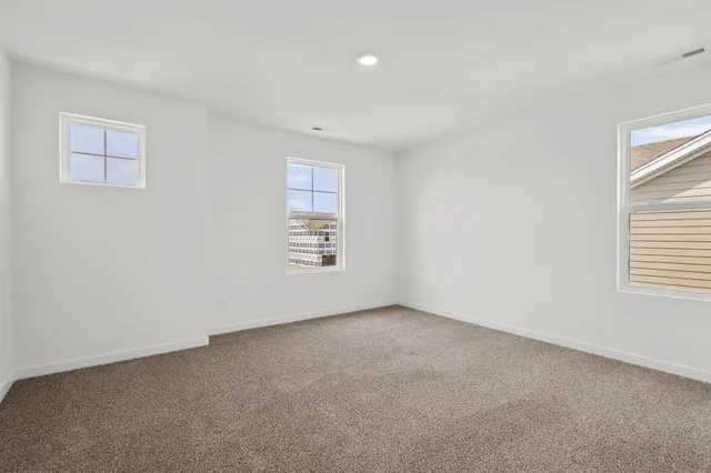 $374,990 | 152 Cressmoor Boulevard, Hobart, IN 46342