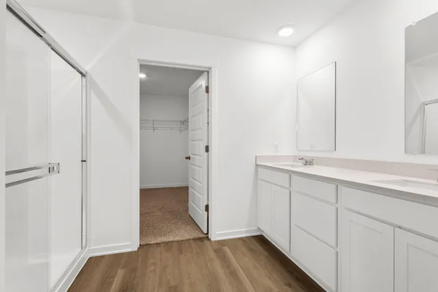 $374,990 | 152 Cressmoor Boulevard, Hobart, IN 46342