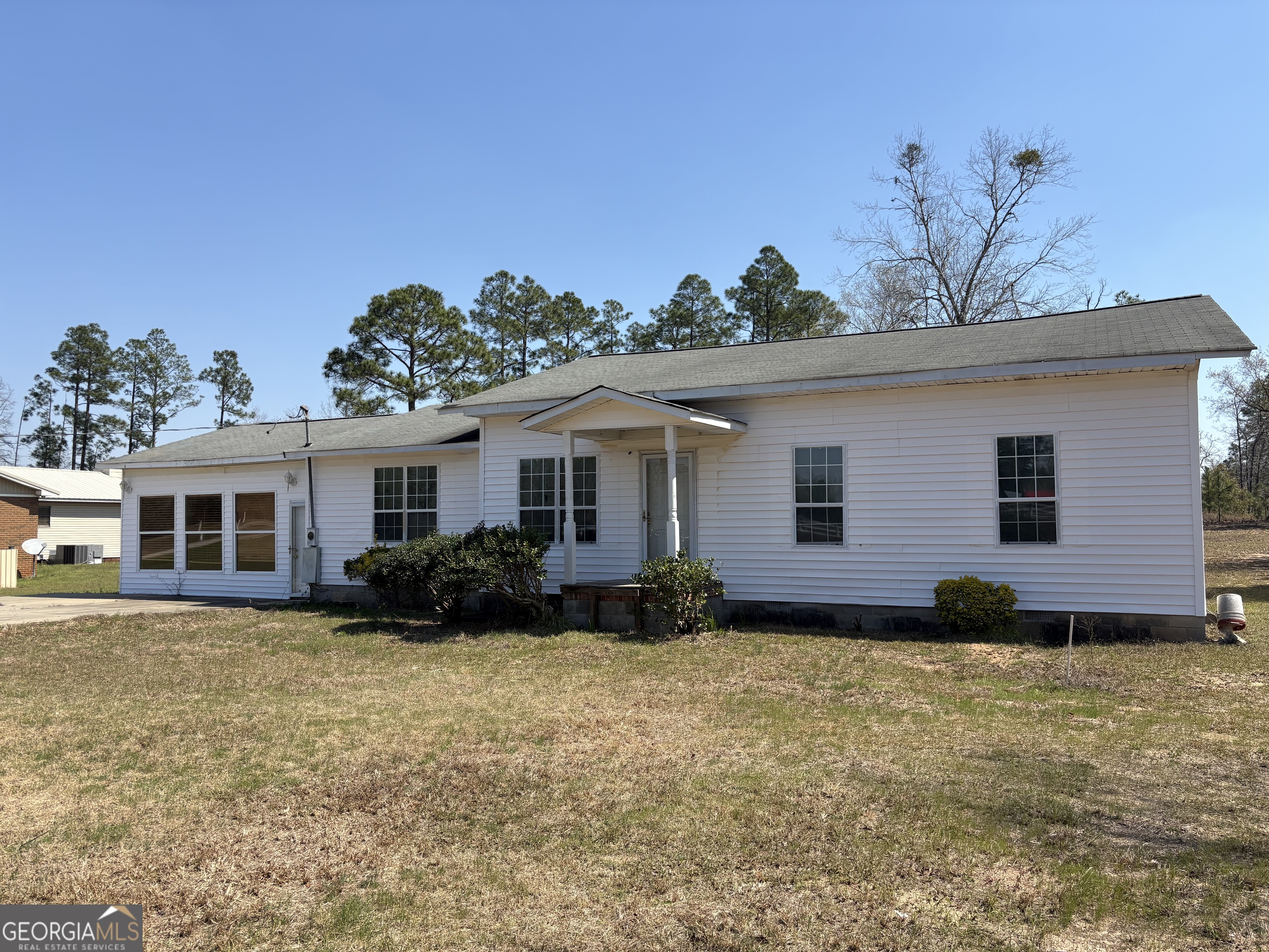 12405 Highway 68 Tennille, GA 31089 - Photo 2 of 23