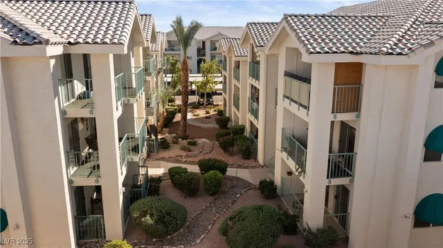 $114,900 | 3550 Bay Sands Drive, Unit 1050, Laughlin, NV 89029