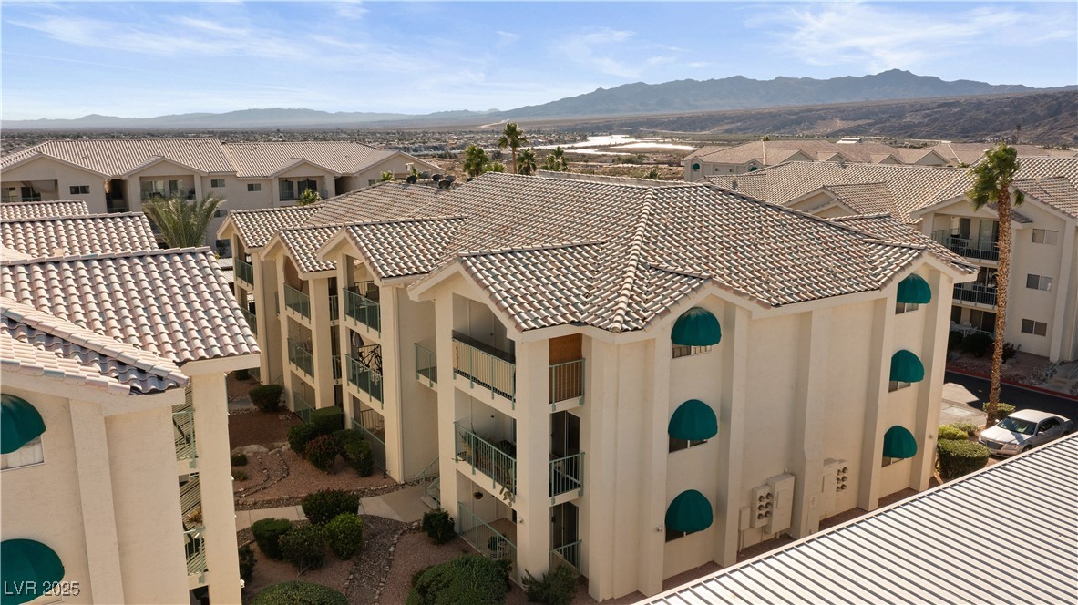 3550 Bay Sands Drive, Unit 1050 Laughlin, NV 89029 - Photo 39 of 71 View of the ground floor home's building and the gated South Bay community, in close proximity to the Colorado River