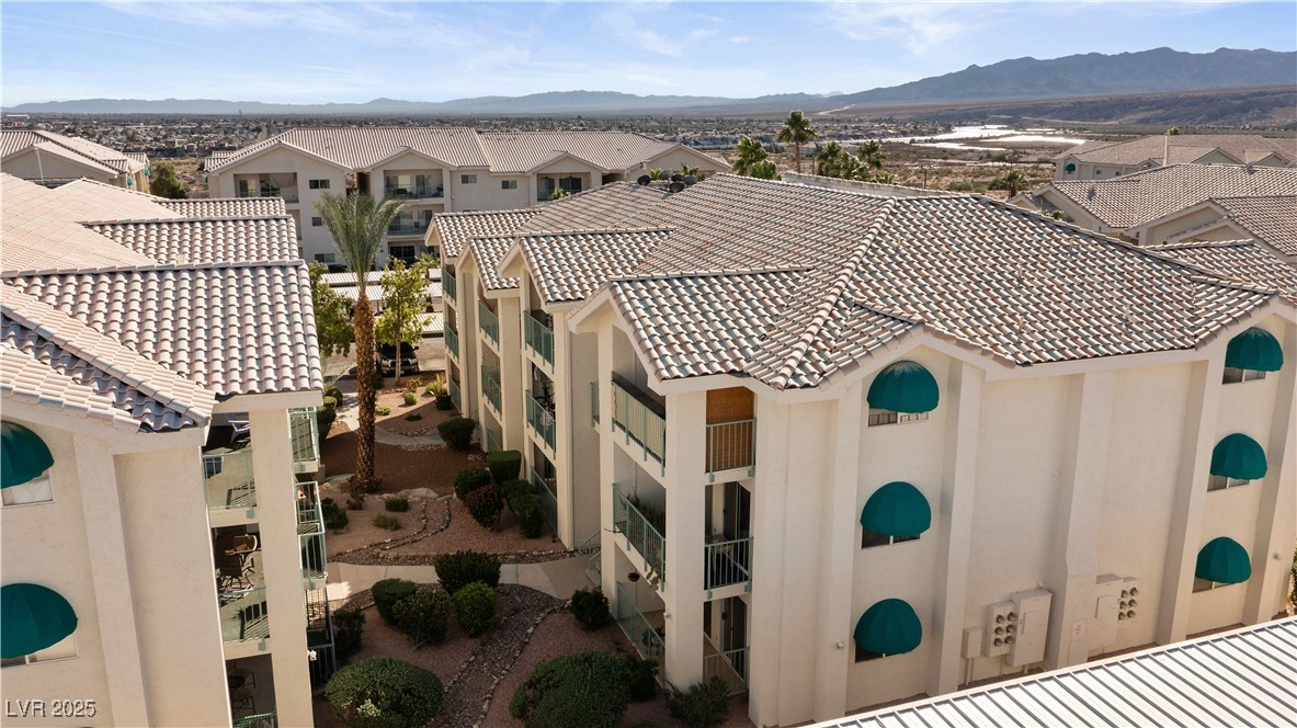 3550 Bay Sands Drive, Unit 1050 Laughlin, NV 89029 - Photo 41 of 71 View of the ground floor home's building and the gated South Bay community, in close proximity to the Colorado River