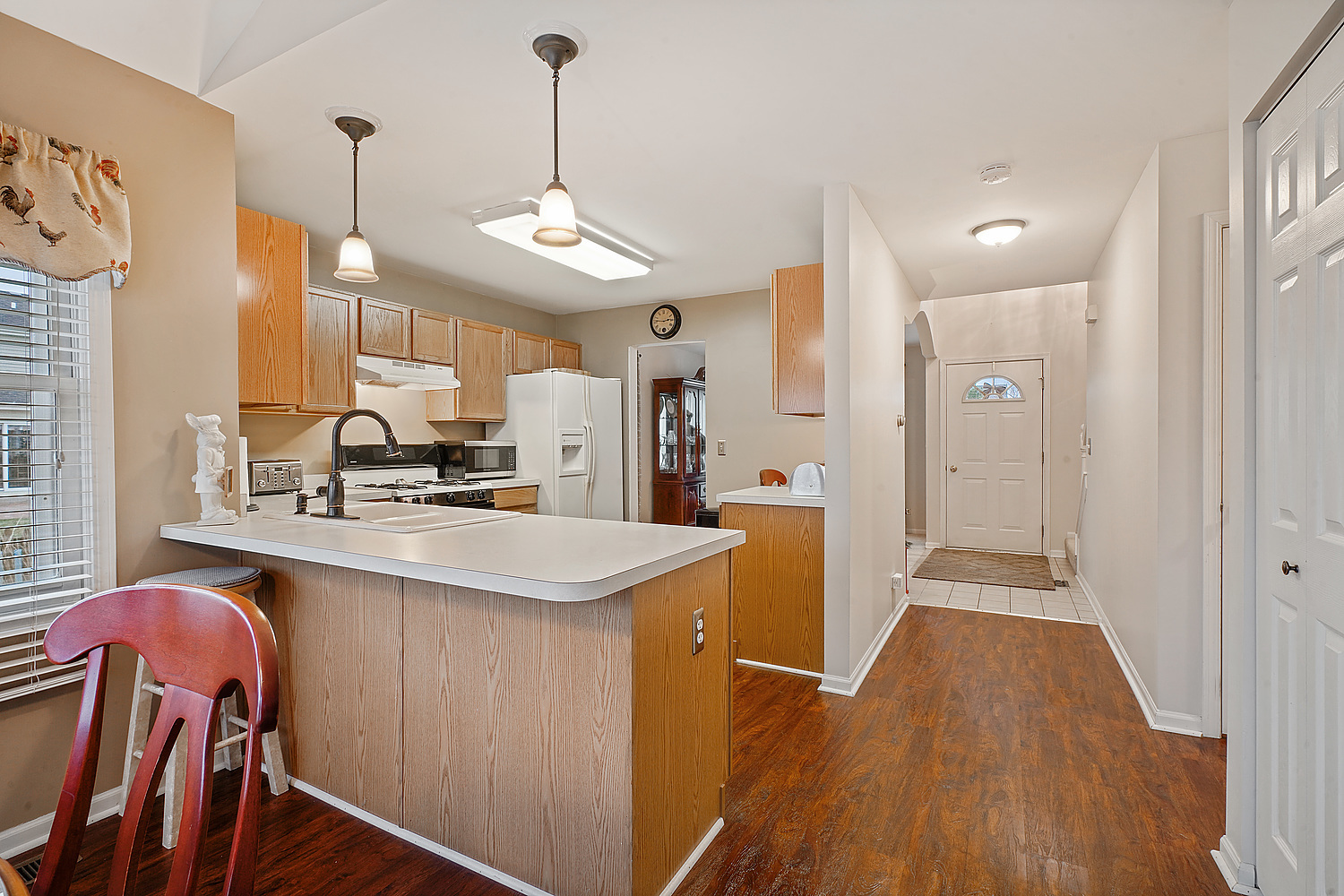1810 Olde Mill Road Plainfield, IL 60586 - Photo 7 of 21