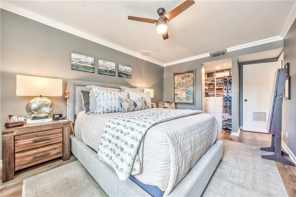 4545 Wornall Road, Unit 101 Kansas City, MO 64111 - Photo 21 of 27