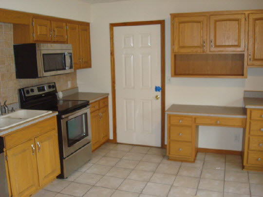 11708 Cedarbrook Road Roscoe, IL 61073 - Photo 4 of 11 Gallery Image 4