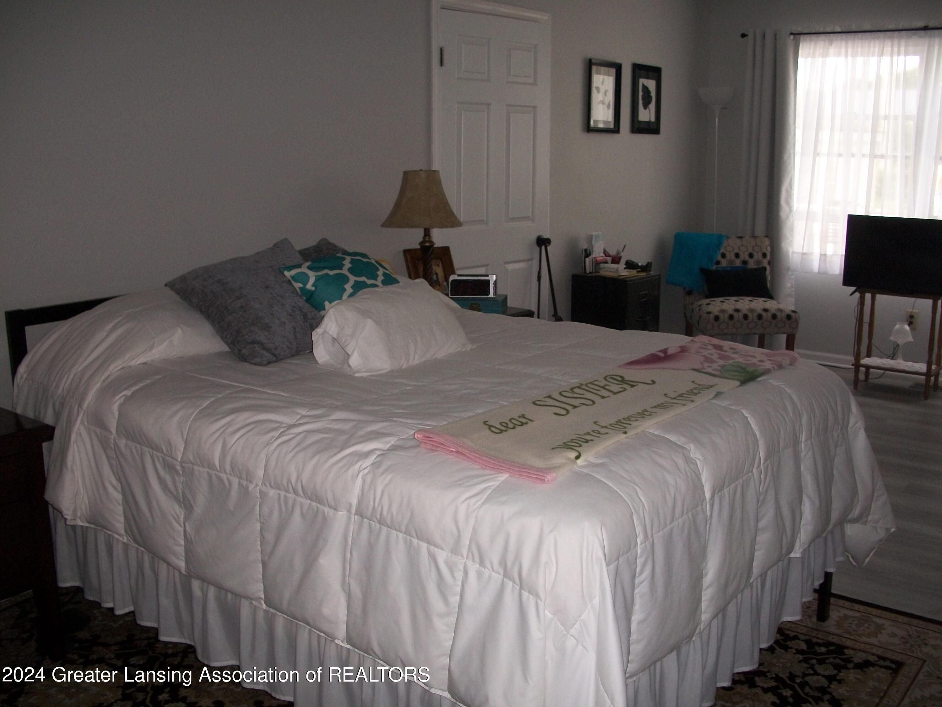 1139 Gould Road Lansing, MI 48917 - Photo 23 of 28 100_5552