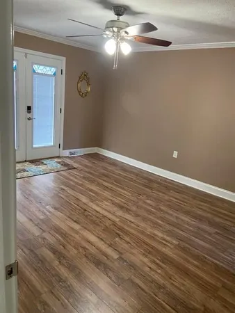 $310,000 | 38 Lakeview Drive, Lindale, GA 30147