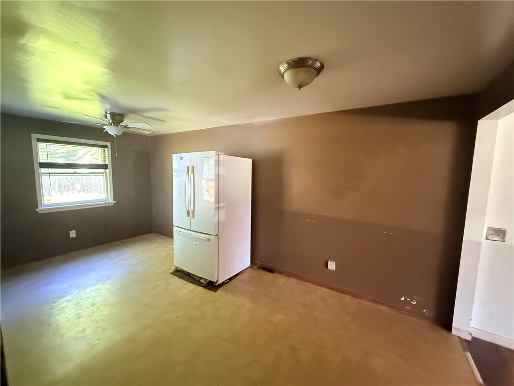 12 Gannett Road Farmington, NY 14425 - Photo 17 of 27