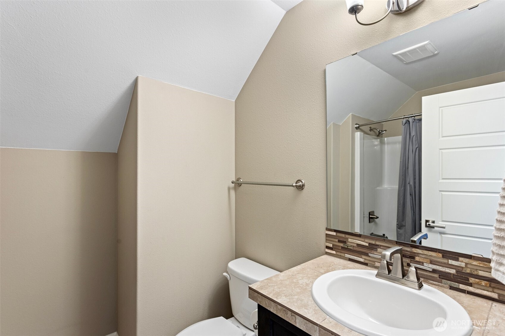 25631 209th Loop Southeast Covington, WA 98042 - Photo 27 of 38