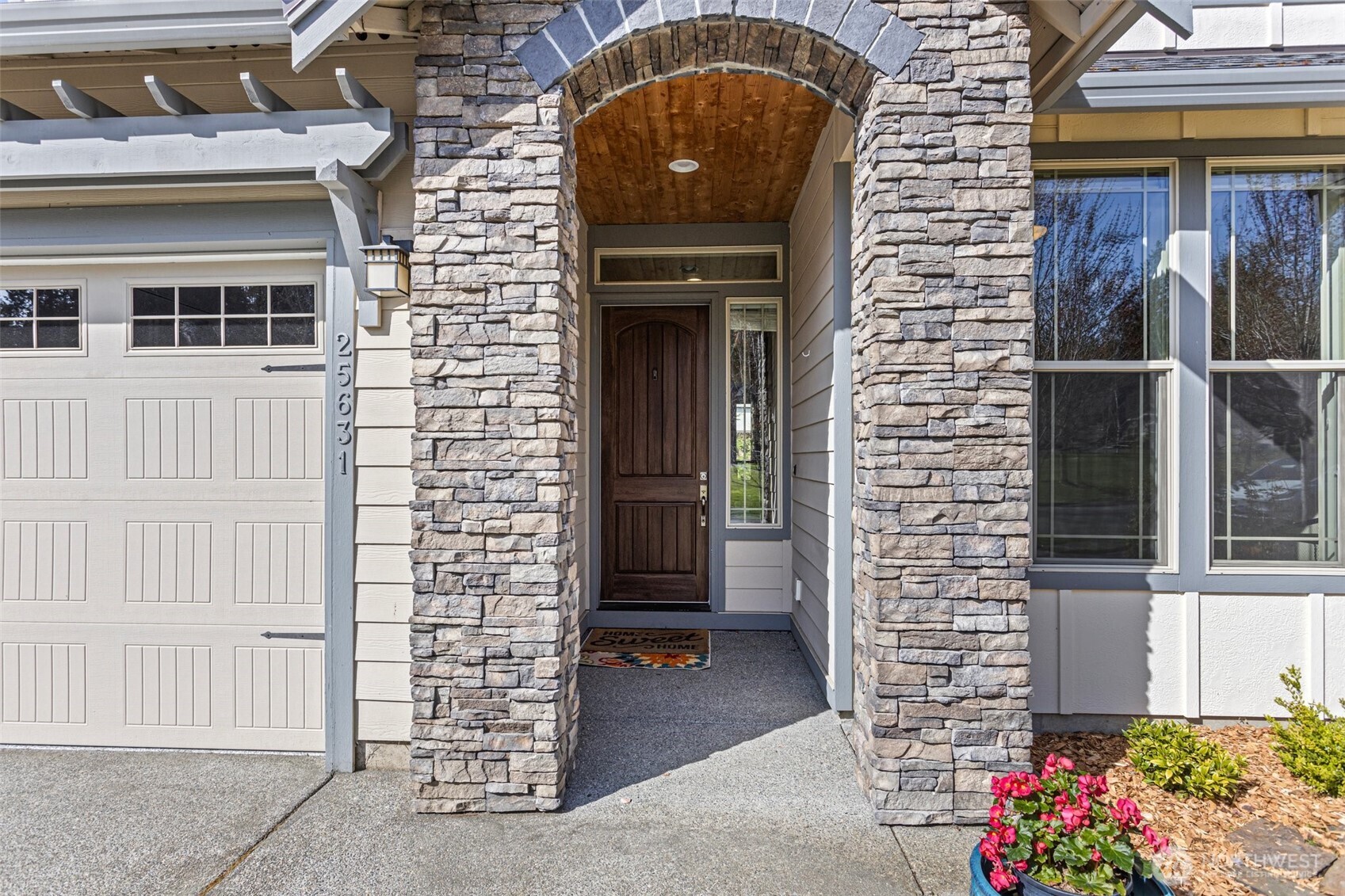 25631 209th Loop Southeast Covington, WA 98042 - Photo 4 of 38