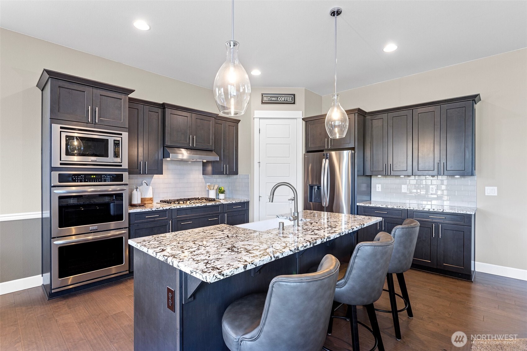 25631 209th Loop Southeast Covington, WA 98042 - Photo 10 of 38