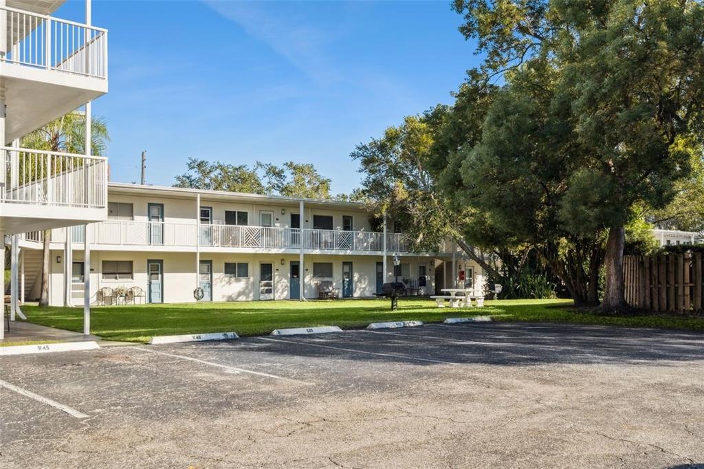 320 Lakeview Street, Unit 213 Orlando, FL 32804 - Photo 1 of 24