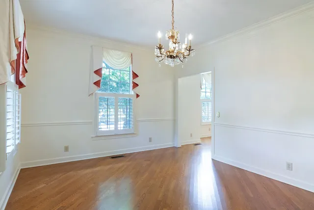 $899,000 | 505 Brighton Place, Nashville, TN 37205