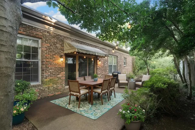 $899,000 | 505 Brighton Place, Nashville, TN 37205