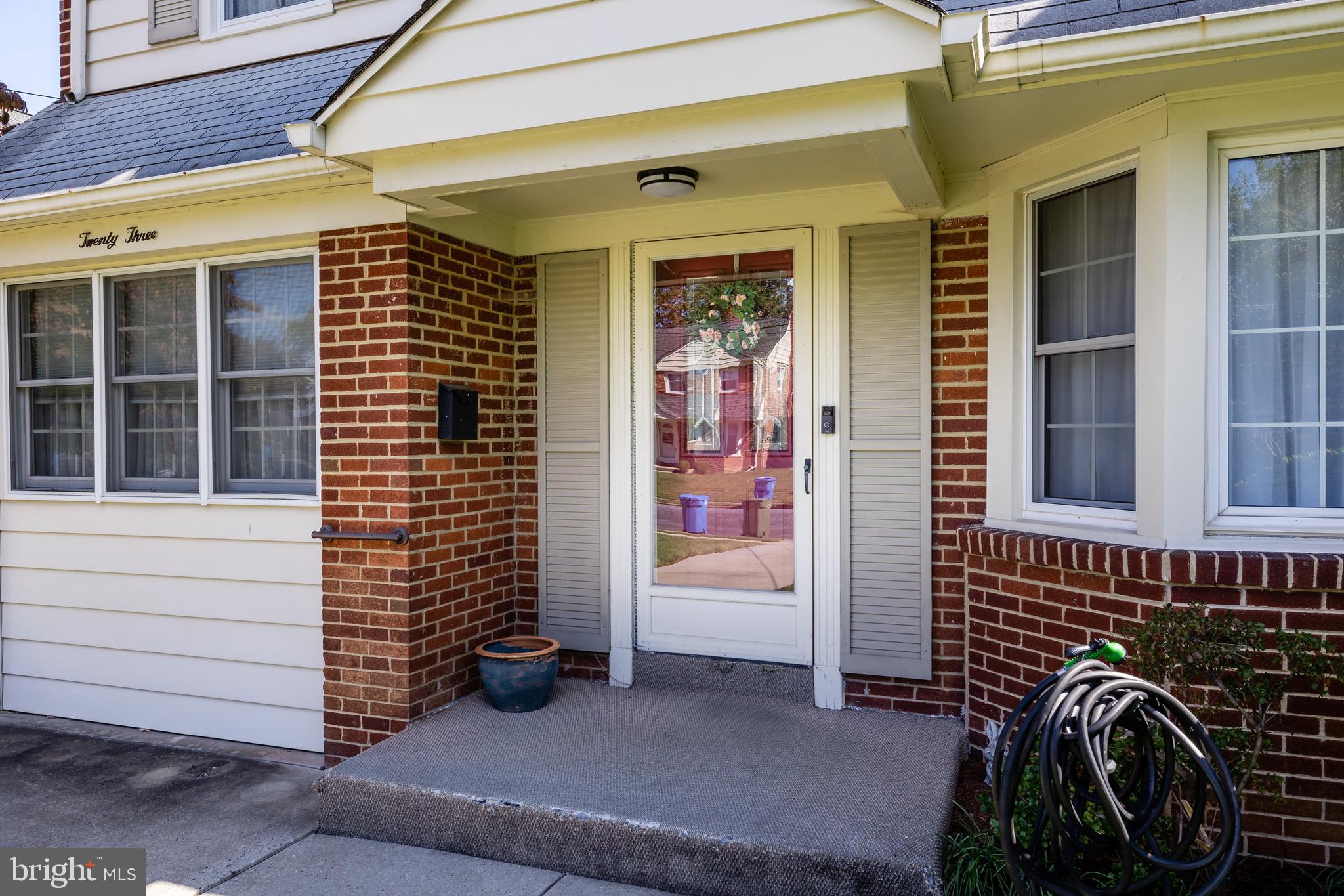 23 Colmar Road Cherry Hill, NJ 08002 - Photo 3 of 27 Gallery Image 3
