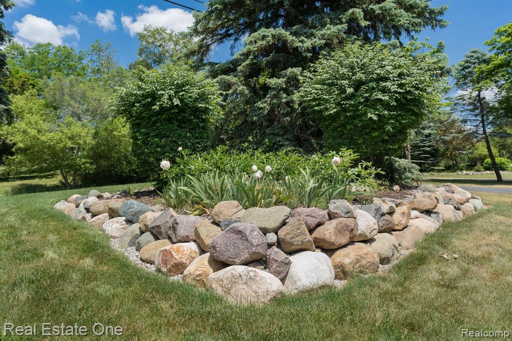 781 Dutton Road Rochester Hills, MI 48306 - Photo 33 of 33