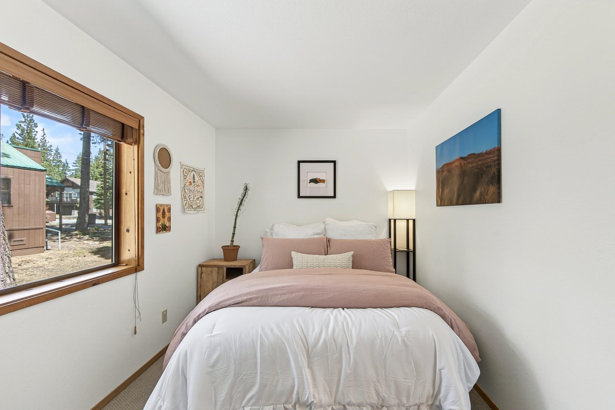 14570 Tyrol Road Truckee, CA 96161 - Photo 16 of 28