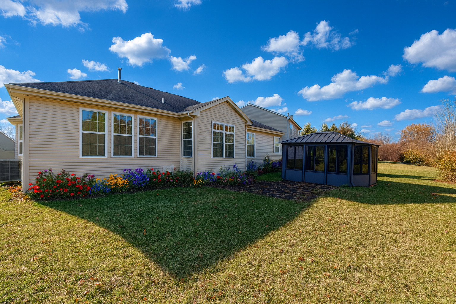 1255 Waterfront Lane Pingree Grove, IL 60140 - Photo 2 of 17 a front view of a house with garden