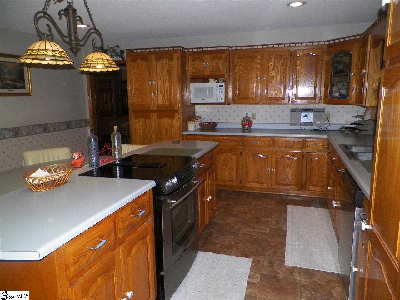 3319 Mountville Road Mountville, SC 29370 - Photo 9 of 21 Gallery Image 9