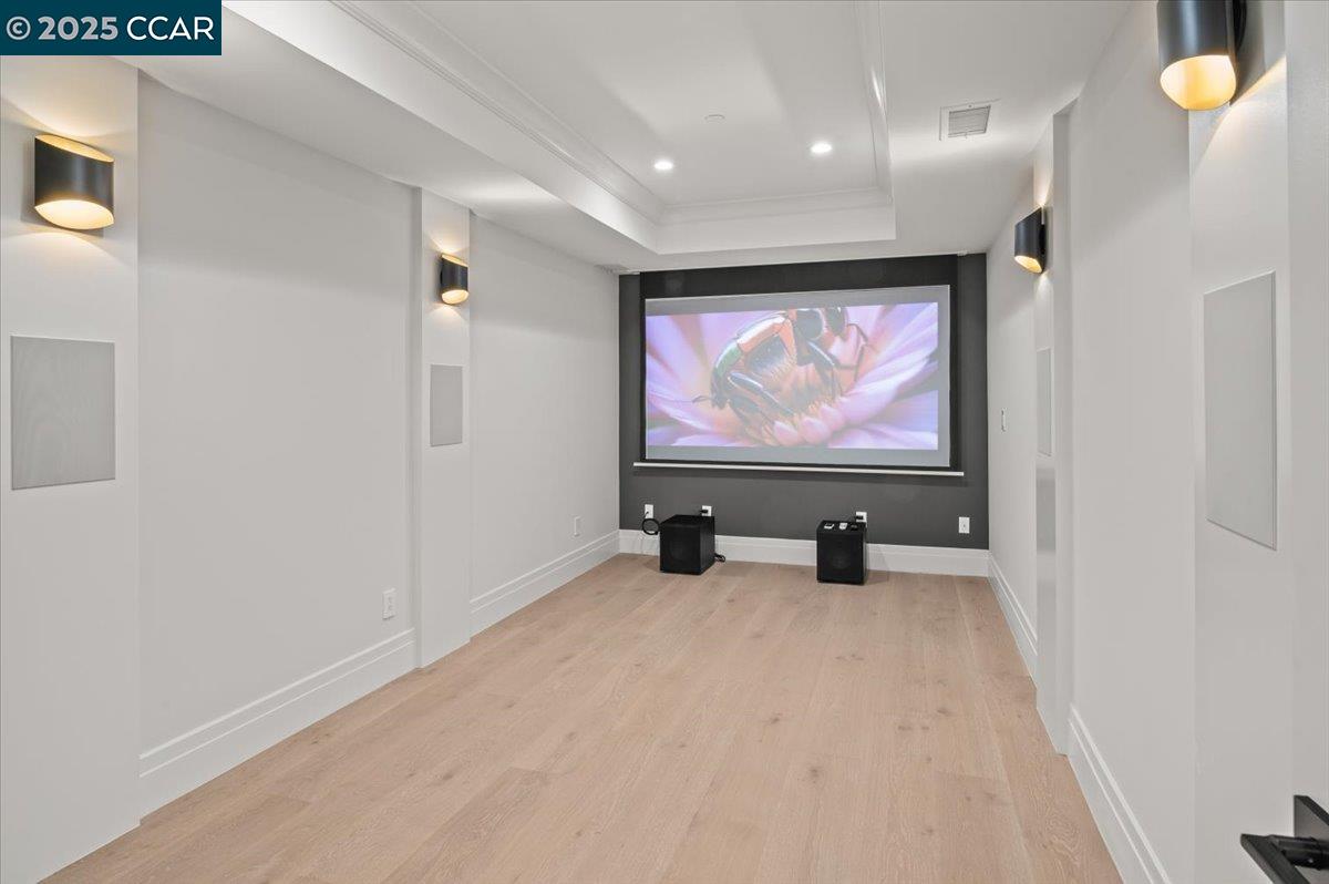 74 Middlefield Road Atherton, CA 94027 - Photo 33 of 51