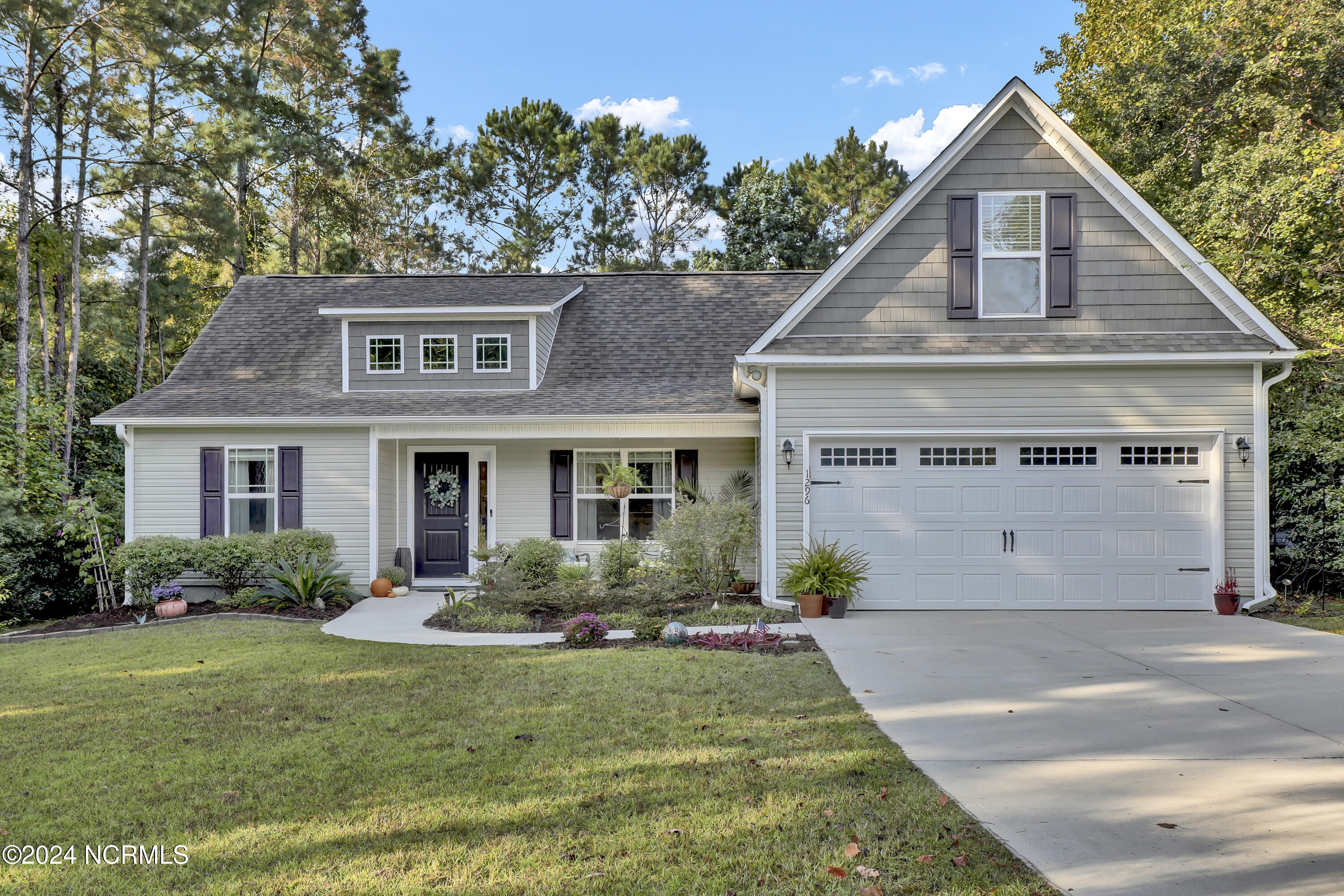 1296 Watts Landing Road Hampstead, NC 28443 - Photo 5 of 38 5