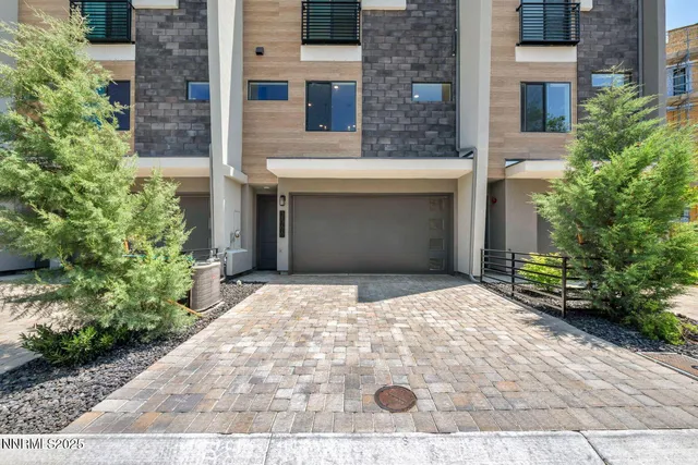 $2,750 | 2566 River Hatchling Lane, Reno, NV 89503