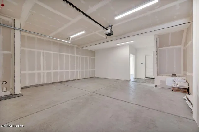 $2,750 | 2566 River Hatchling Lane, Reno, NV 89503