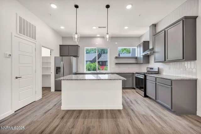 $2,750 | 2566 River Hatchling Lane, Reno, NV 89503