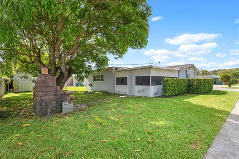 $799,000 | 8981 Southwest 127th Terrace, Miami, FL 33176
