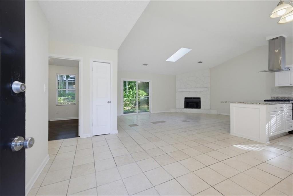 3151 Cruse Road Northwest Lawrenceville, GA 30044 - Photo 4 of 30