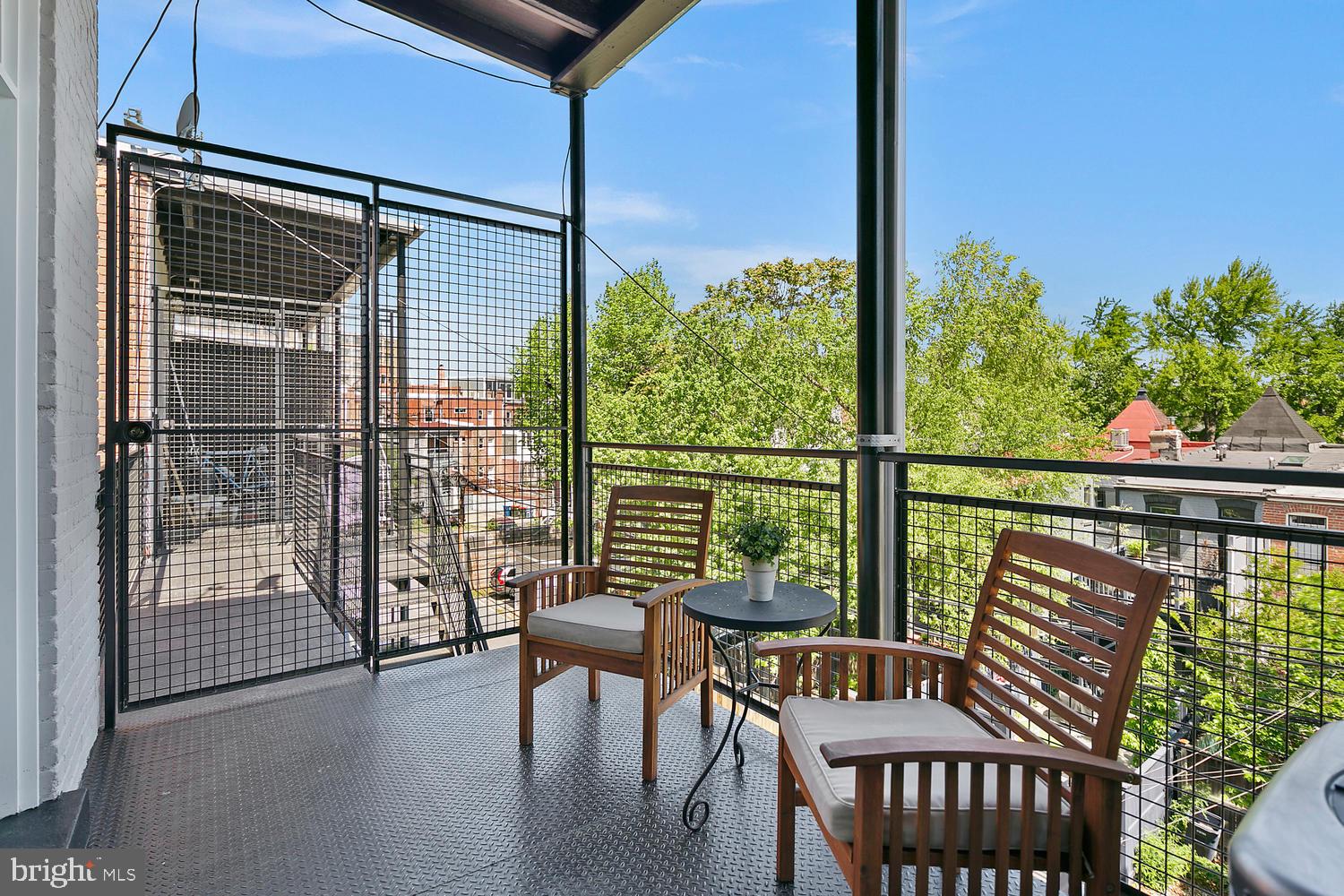 1519 Park Road Northwest, Unit 301 Washington, DC 20010 - Photo 2 of 34 Gallery Image 2