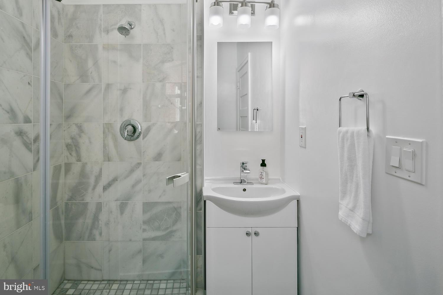 1519 Park Road Northwest, Unit 301 Washington, DC 20010 - Photo 28 of 34 Gallery Image 28