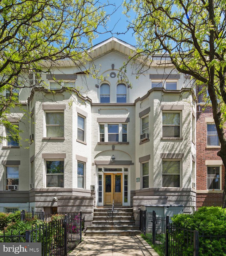 1519 Park Road Northwest, Unit 301 Washington, DC 20010 - Photo 34 of 34 Gallery Image 34