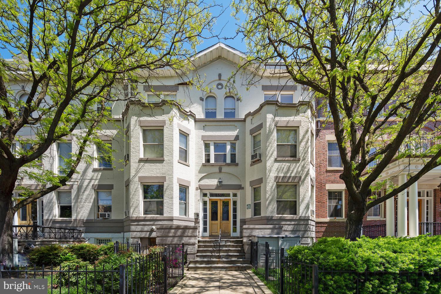 1519 Park Road Northwest, Unit 301 Washington, DC 20010 - Photo 9 of 34 Gallery Image 9
