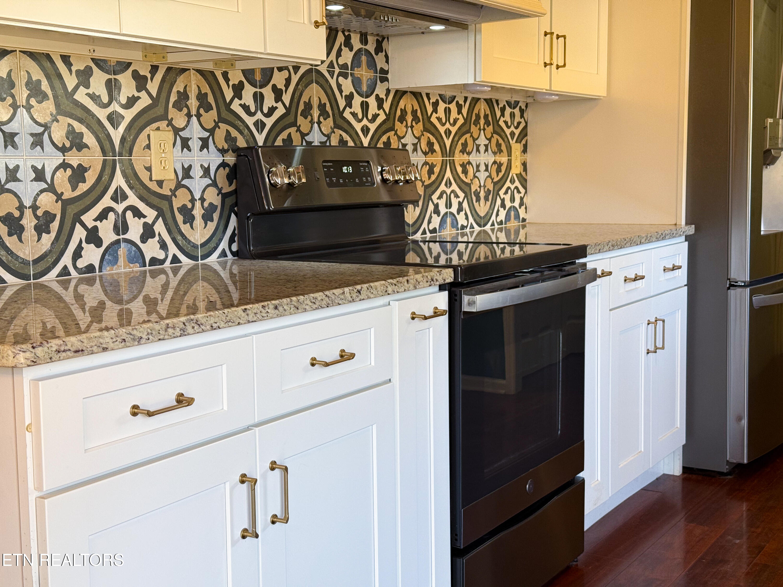 840 Bent Tree Road Knoxville, TN 37934 - Photo 13 of 29 kitchen b