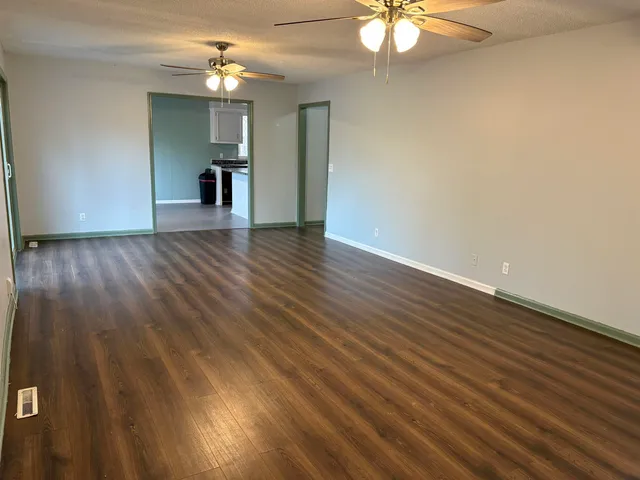 $207,000 | 10716 County Line Road, Andrews, SC 29510