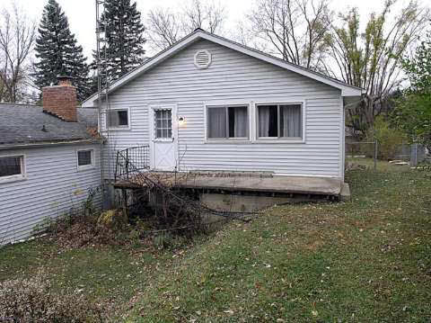 2327 Utley Road Flint, MI 48532 - Photo 18 of 21 20425104-17.JPG