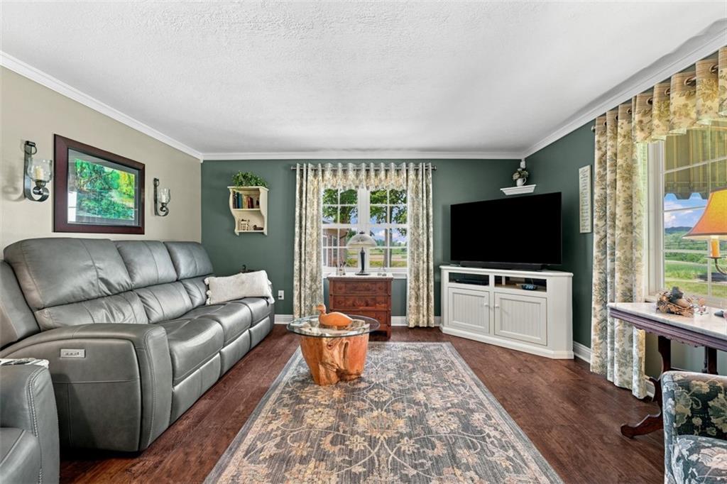 929 Old Pulaski Road New Castle, PA 16105 - Photo 11 of 50 Gallery Image 11